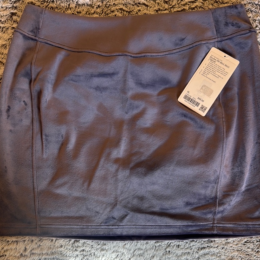 Lululemon Athletica Scuba Velvet Purple Mini Skirt - SZ XL